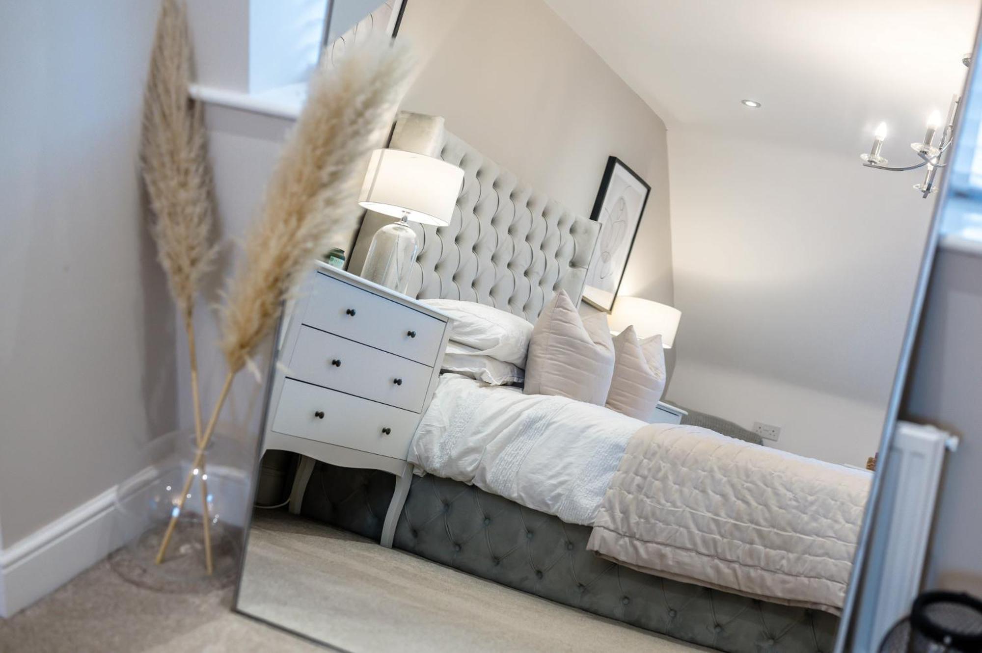Luxury New With Gym & Hot Tub Near Sefton Park & Centre *