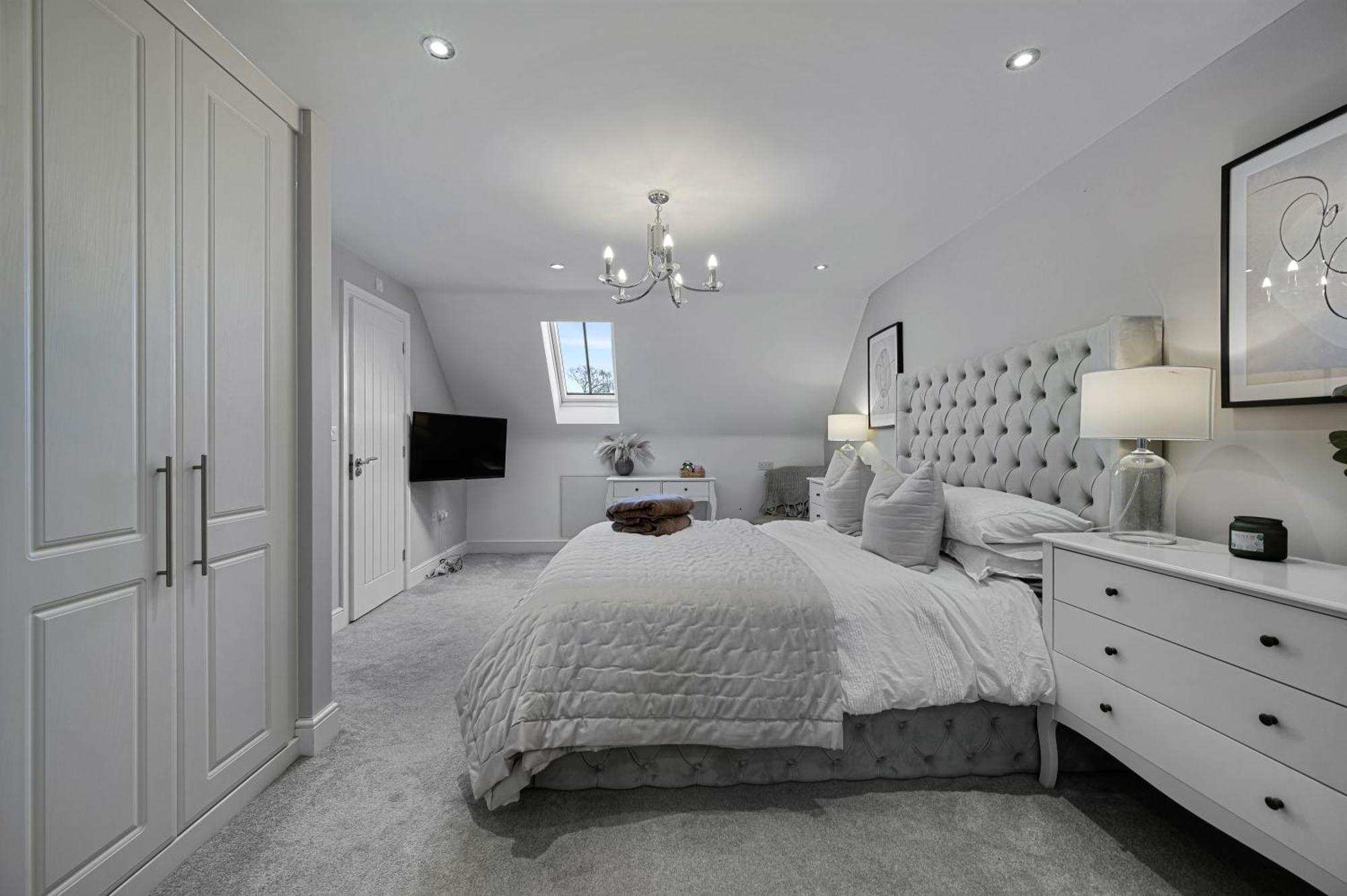 Luxury New With Gym & Hot Tub Near Sefton Park & Centre Holiday home Liverpool